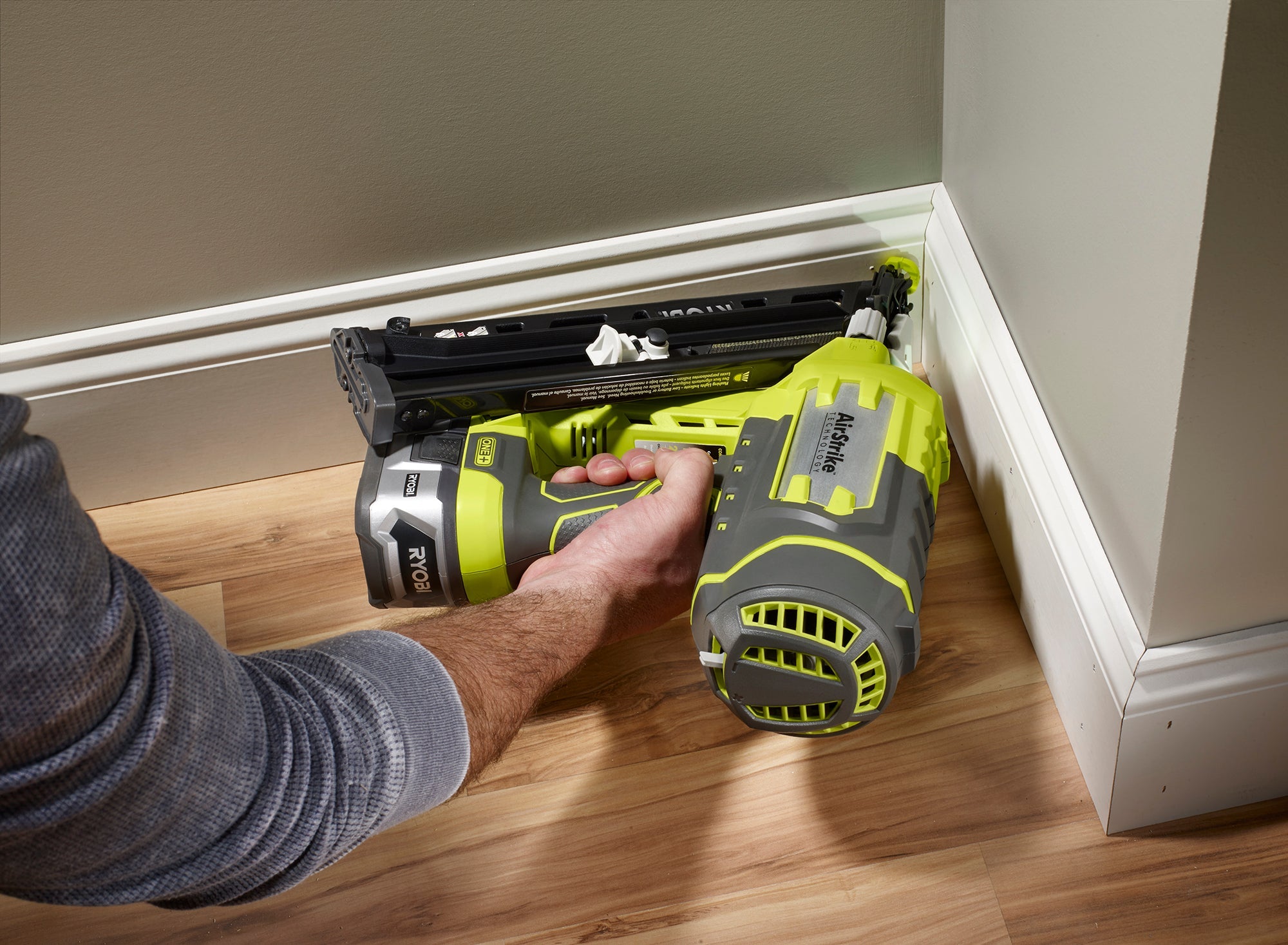 18V ONE+ AirStrike 15GA Angled Finish Nailer