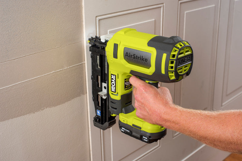 18V ONE+ AirStrike 16GA Finish Nailer Kit