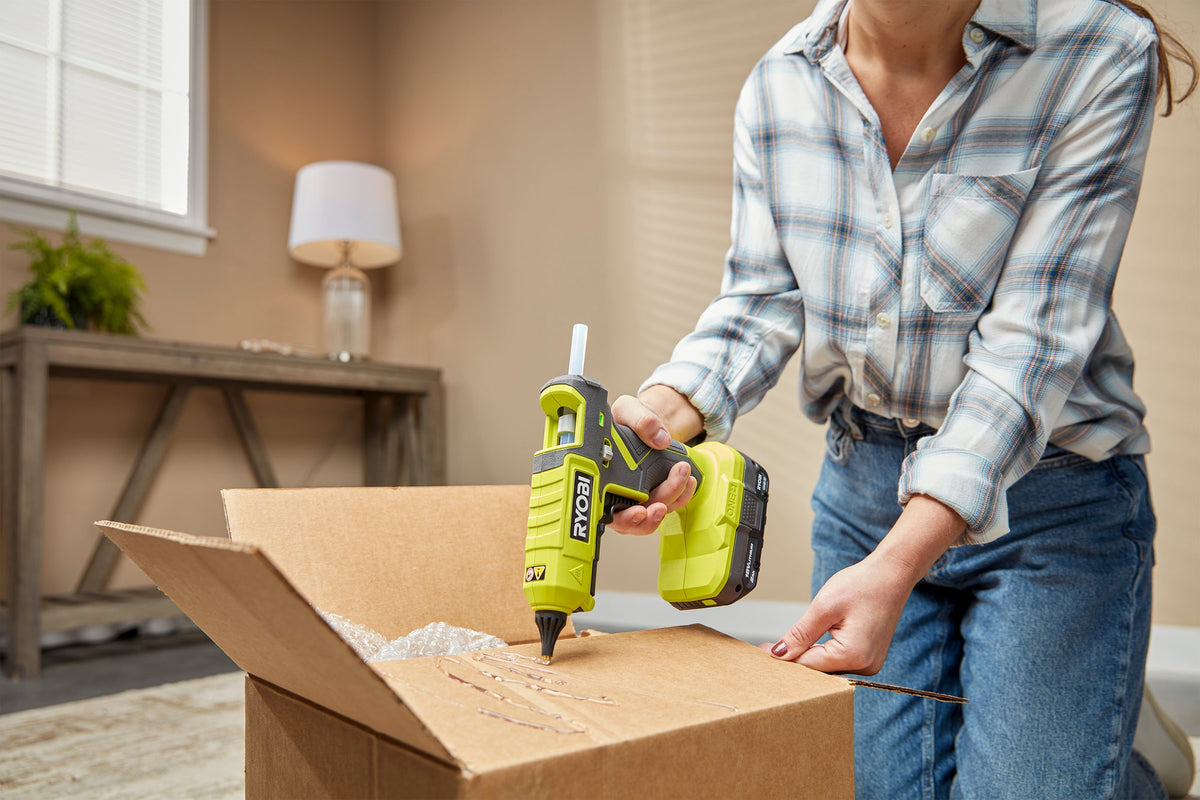 18V ONE+ Dual Temperature Glue Gun Kit