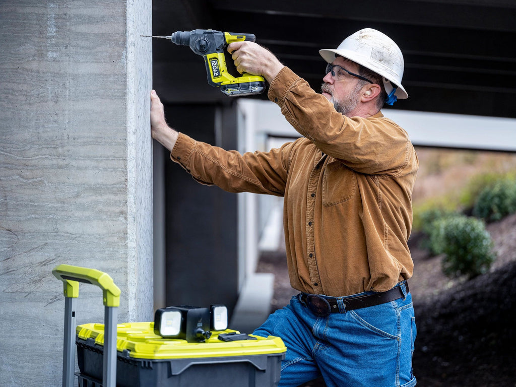 18V ONE+ HP Compact Brushless 5/8" SDS-Plus Rotary Hammer