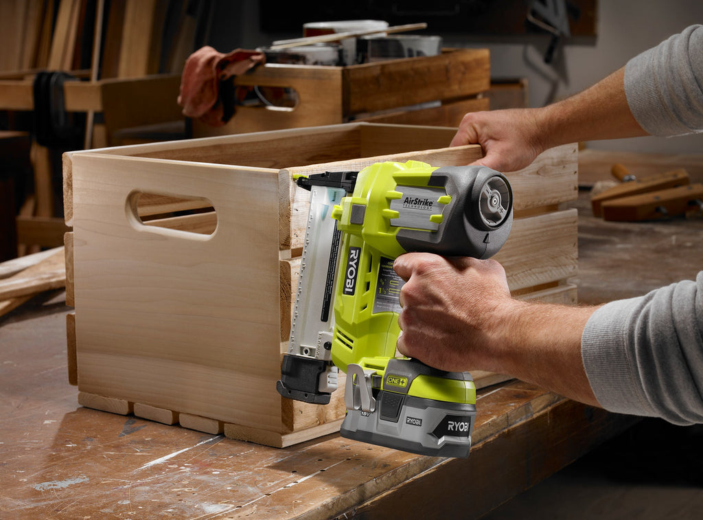 18V ONE+ AirStrike 18GA Narrow Crown Stapler