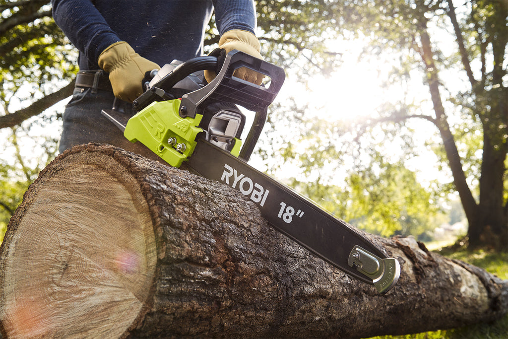 2 Cycle 18" Chainsaw