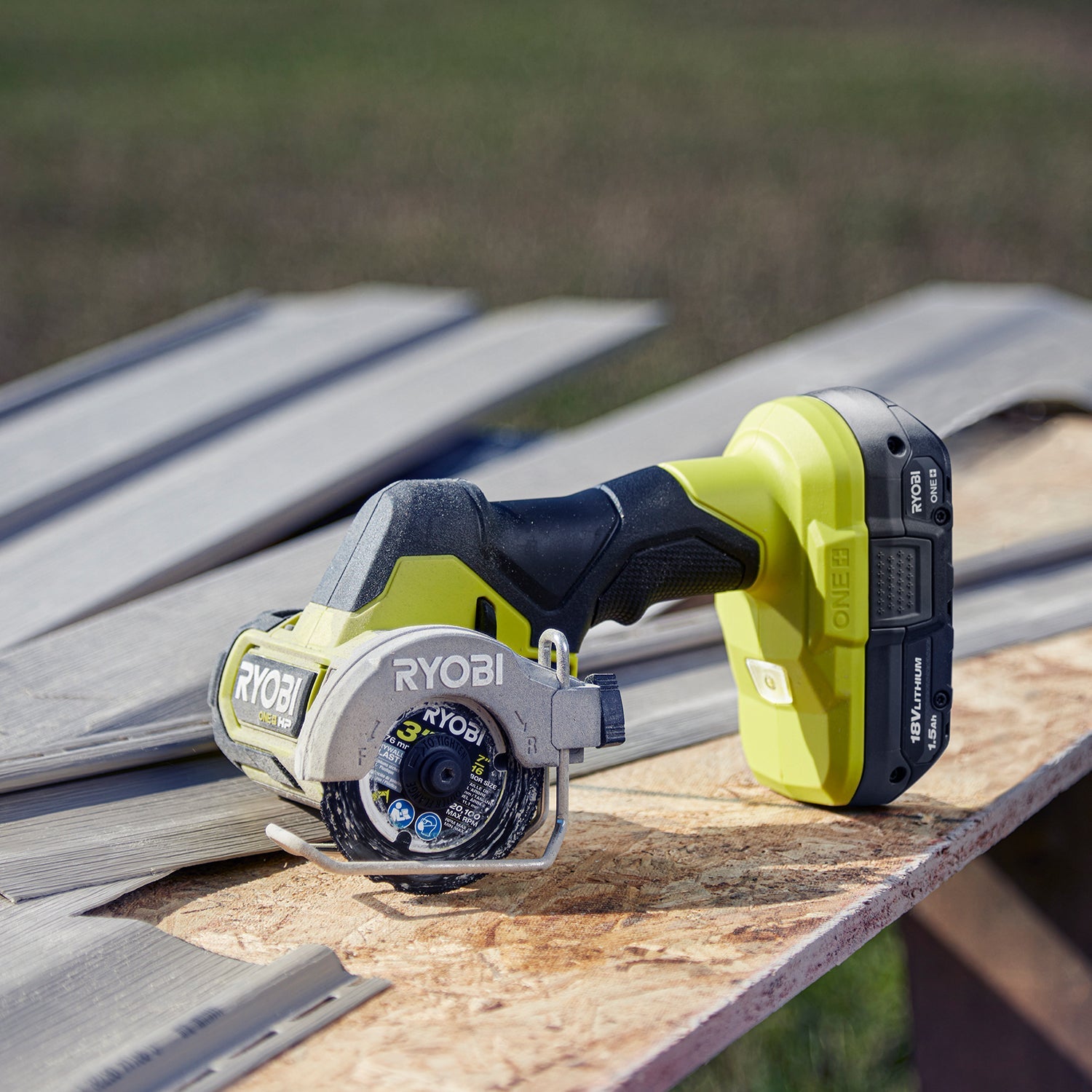 18V ONE+ HP Brushless Compact Cut-Off Tool Kit