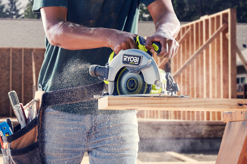 18V ONE+ HP Brushless 7-1/4" Circular Saw