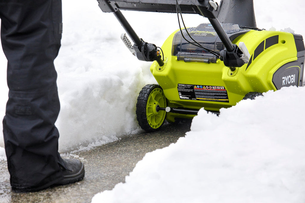 40V HP Brushless 21" SNOW THROWER KIT