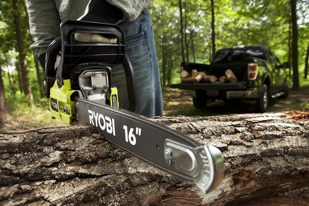2 CYCLE 16" Chainsaw