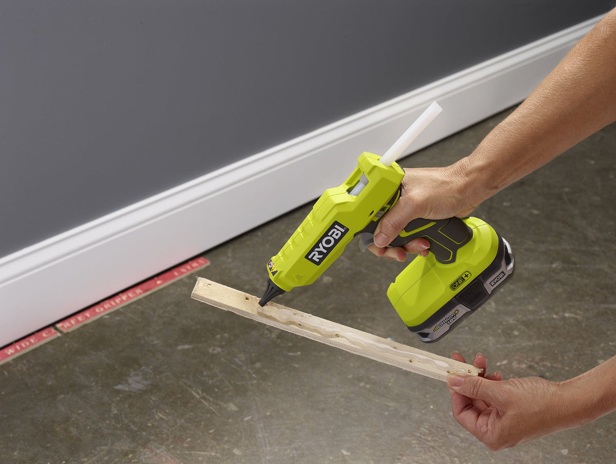 18V ONE+ Hot Glue Gun