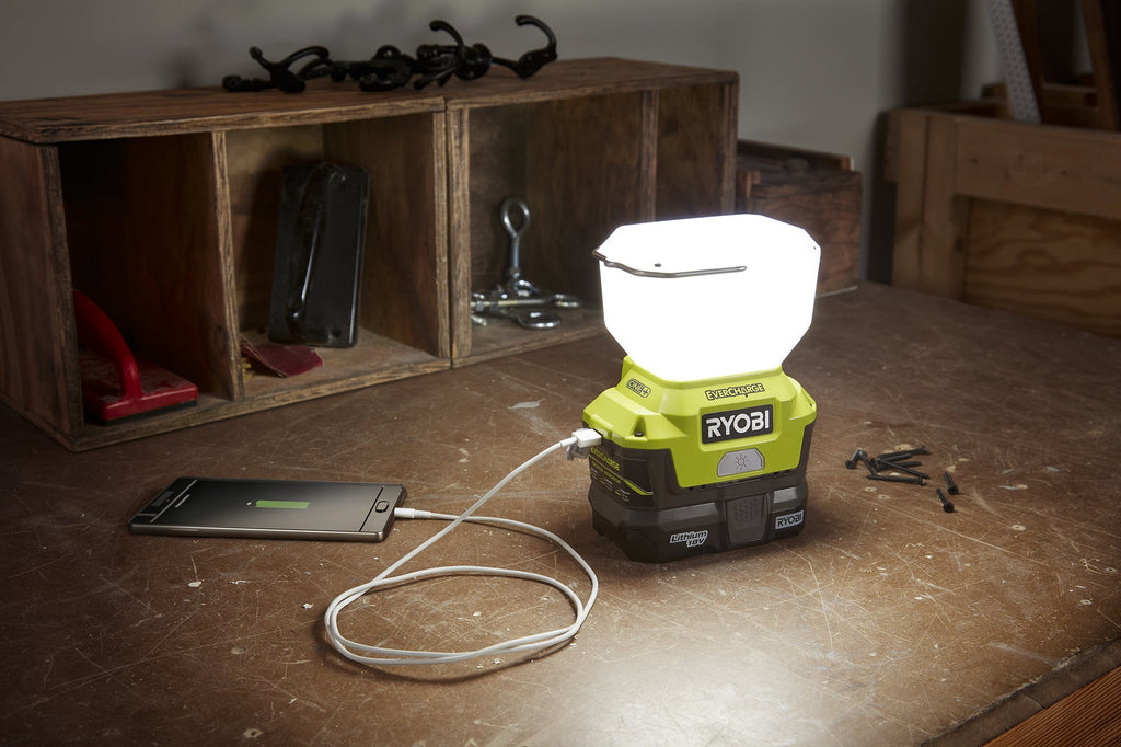 18V ONE+ EVERCHARGE Area Light Kit
