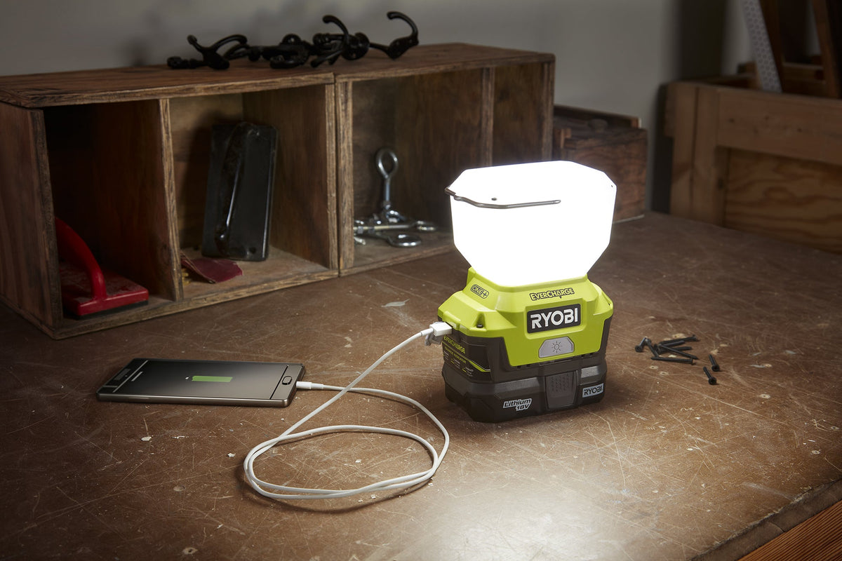 18V ONE+ EVERCHARGE Area Light Kit