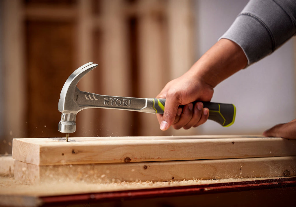 20oz. Steel Curved Claw Hammer