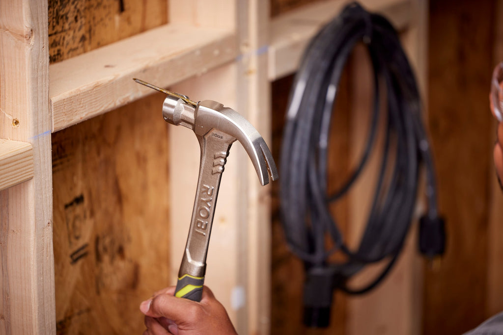 20oz. Steel Curved Claw Hammer