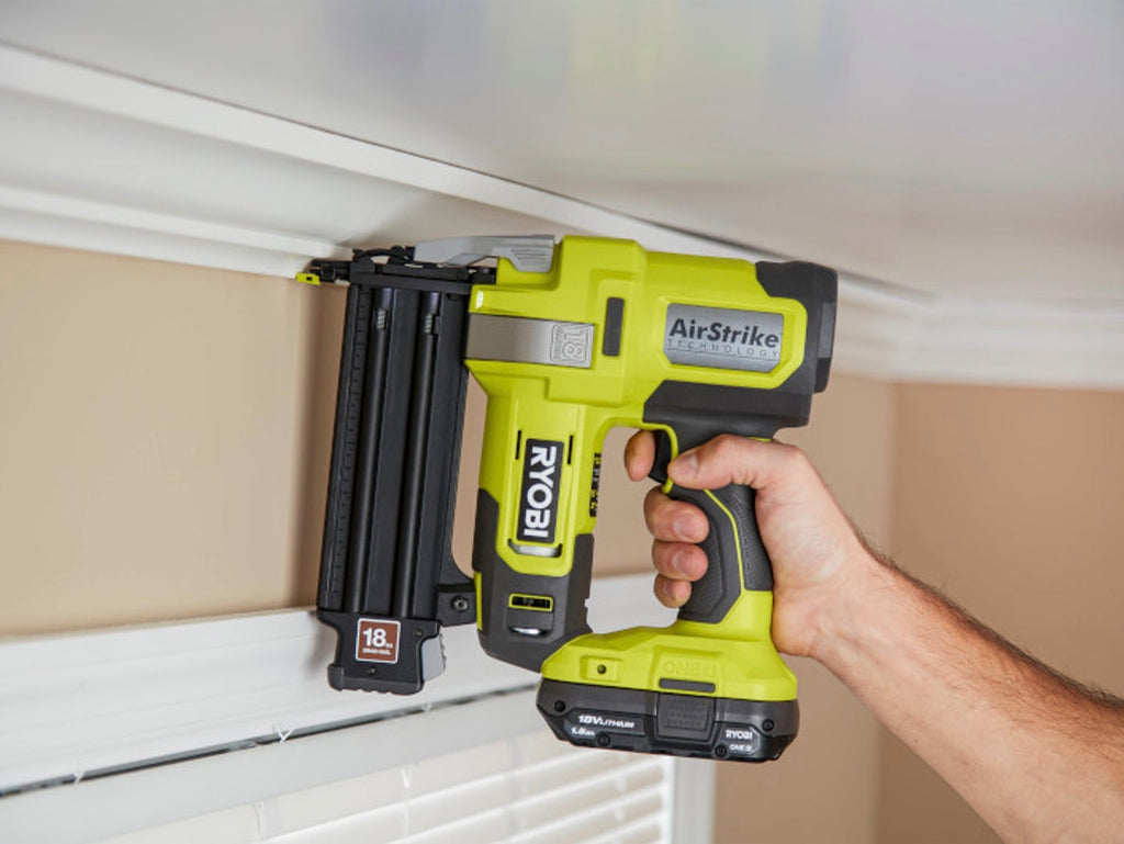 18V ONE+ AirStrike 18GA Brad Nailer Kit