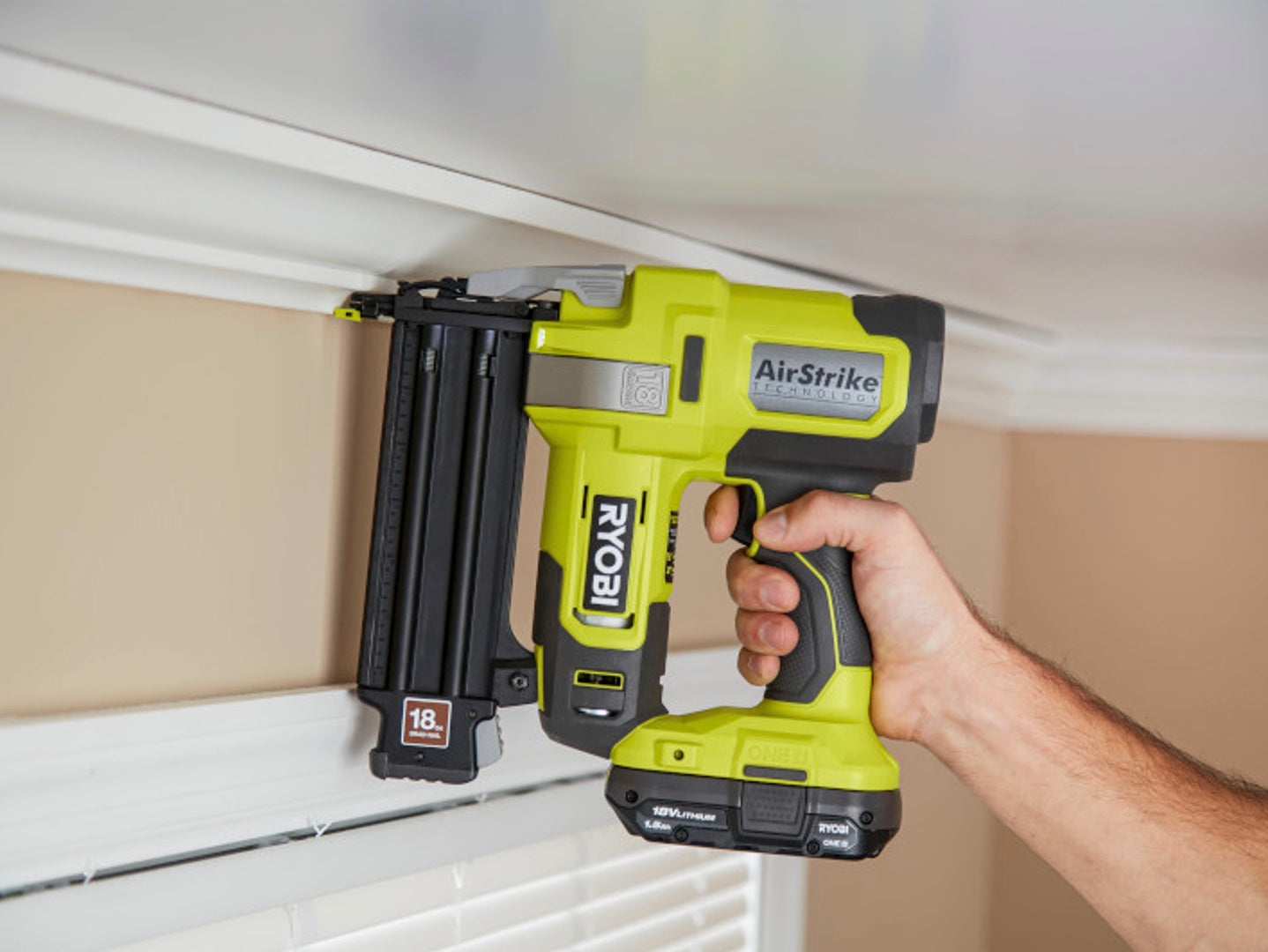 18V ONE+ AirStrike 18GA Brad Nailer Kit