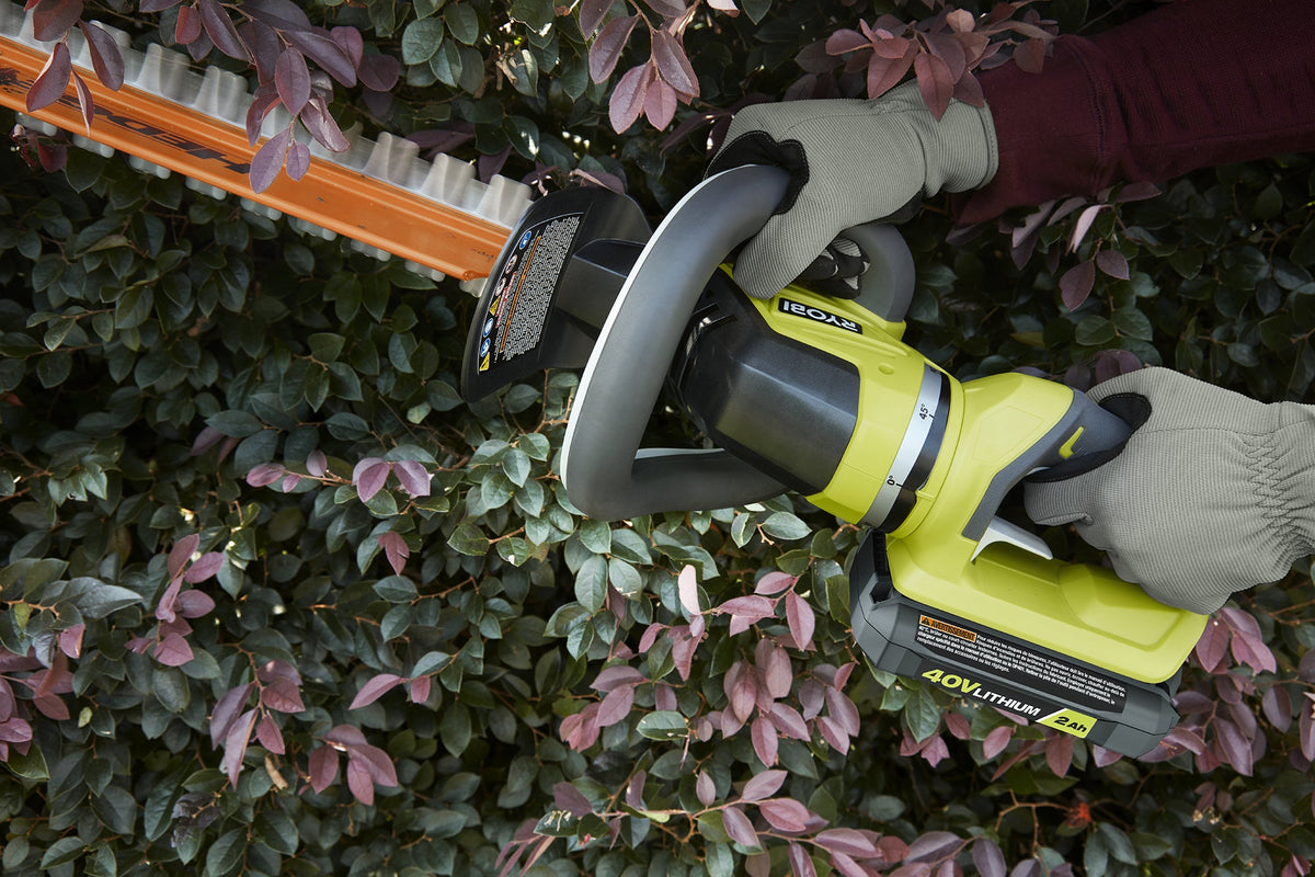 40V 24" Hedge Trimmer Kit