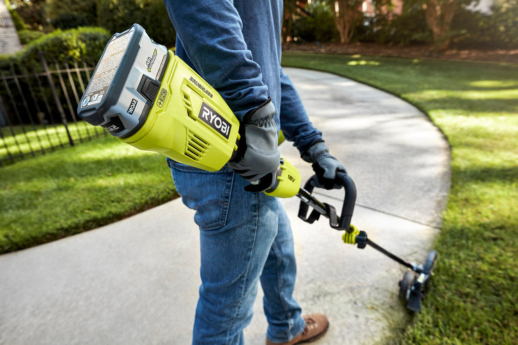 18V ONE+ Brushless Attachment Capable String Trimmer Kit