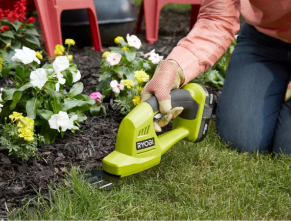 18V ONE+ Grass Shear Kit
