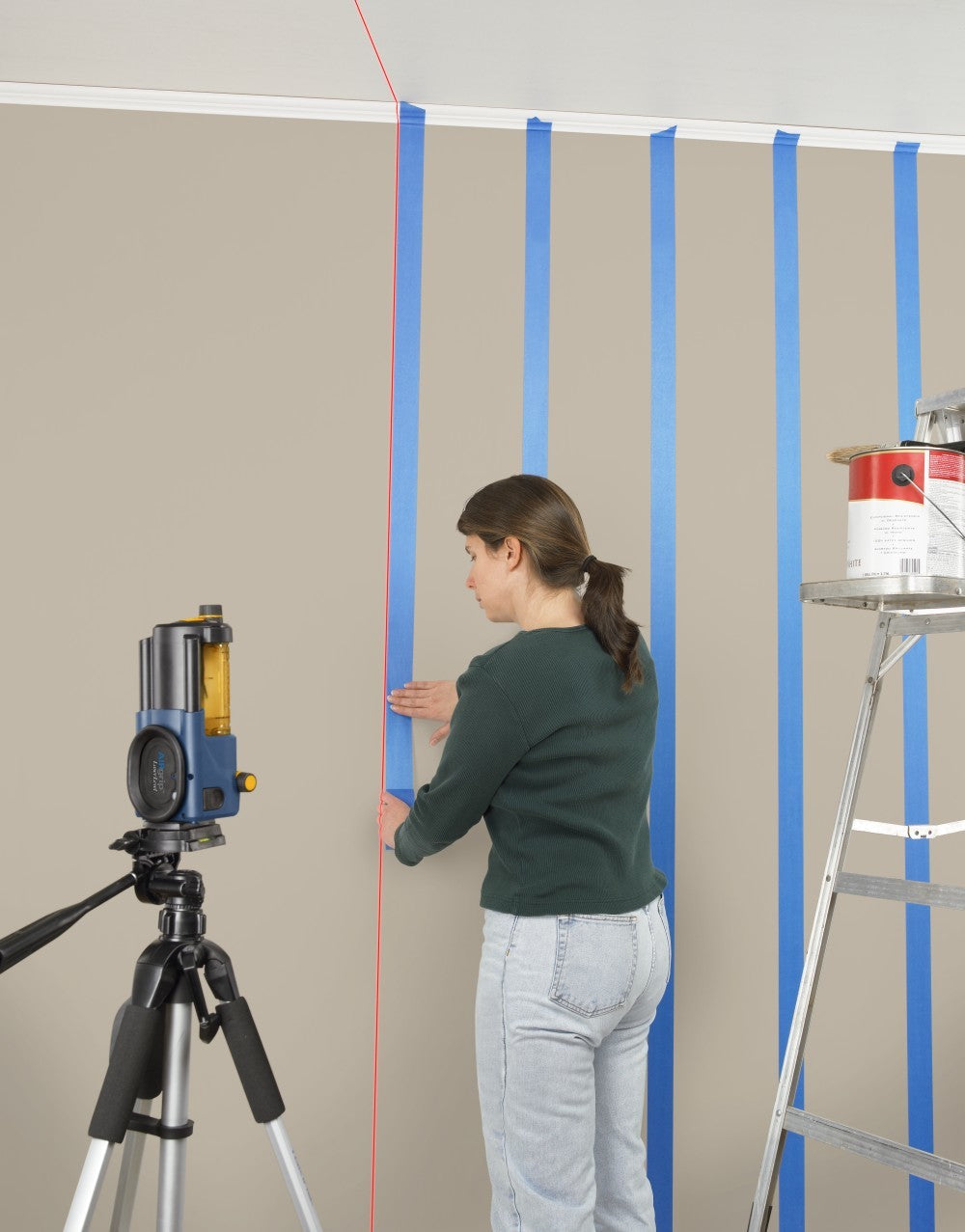 AirGrip Self-Leveling Laser