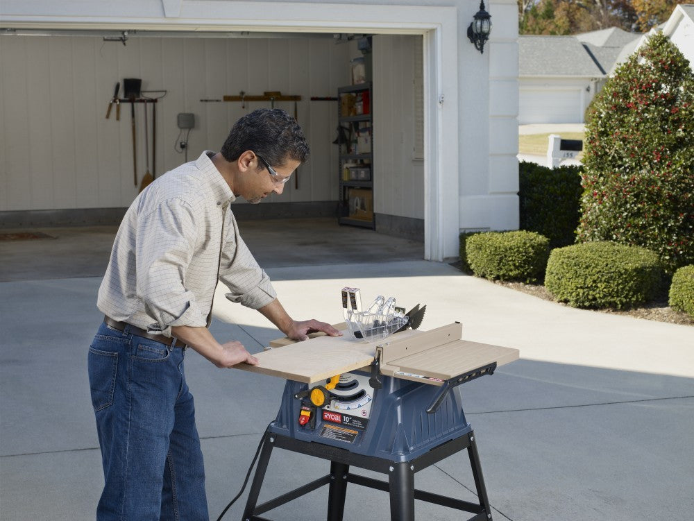 10" Table Saw with Steel Stand