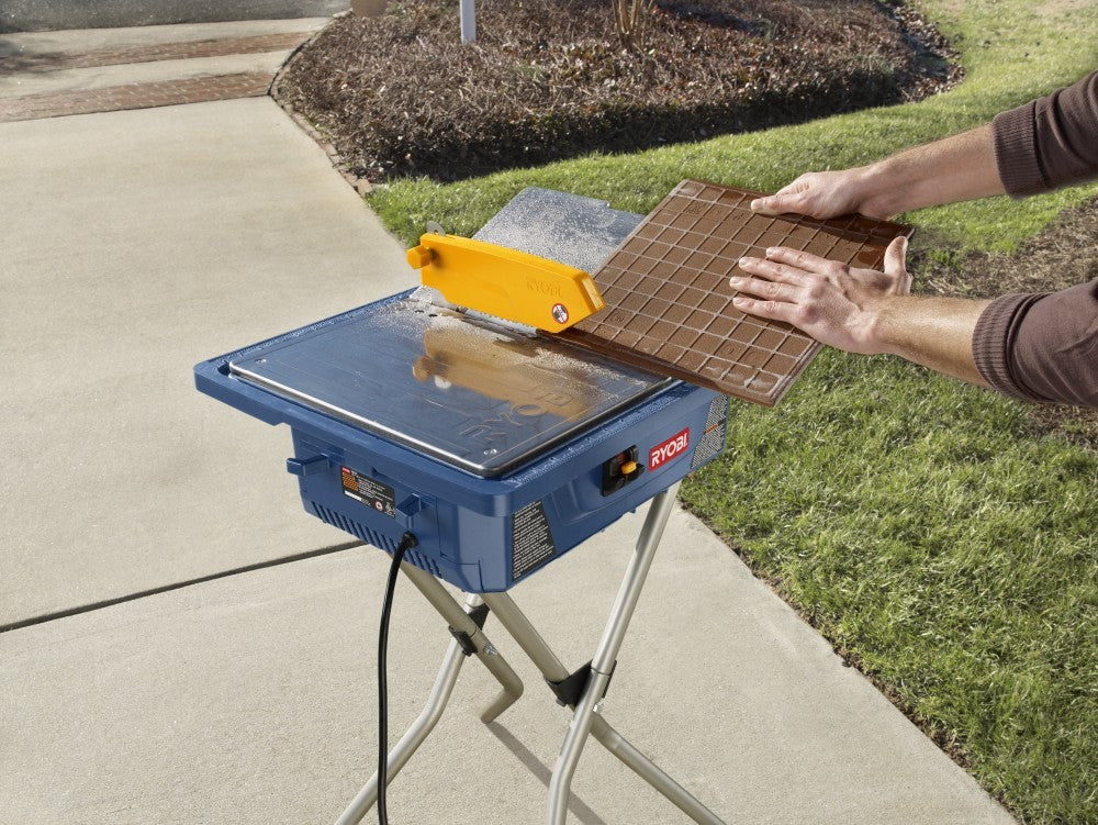 7" Wet Tile Saw with Folding Stand