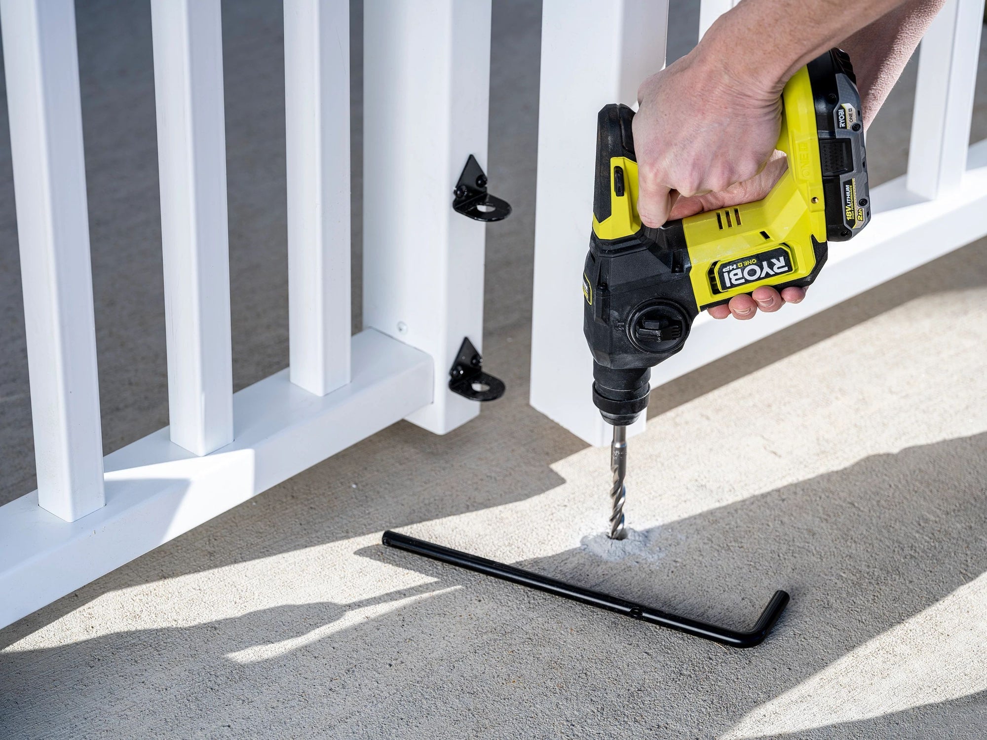 18V ONE+ HP Compact Brushless 5/8" SDS-Plus Rotary Hammer