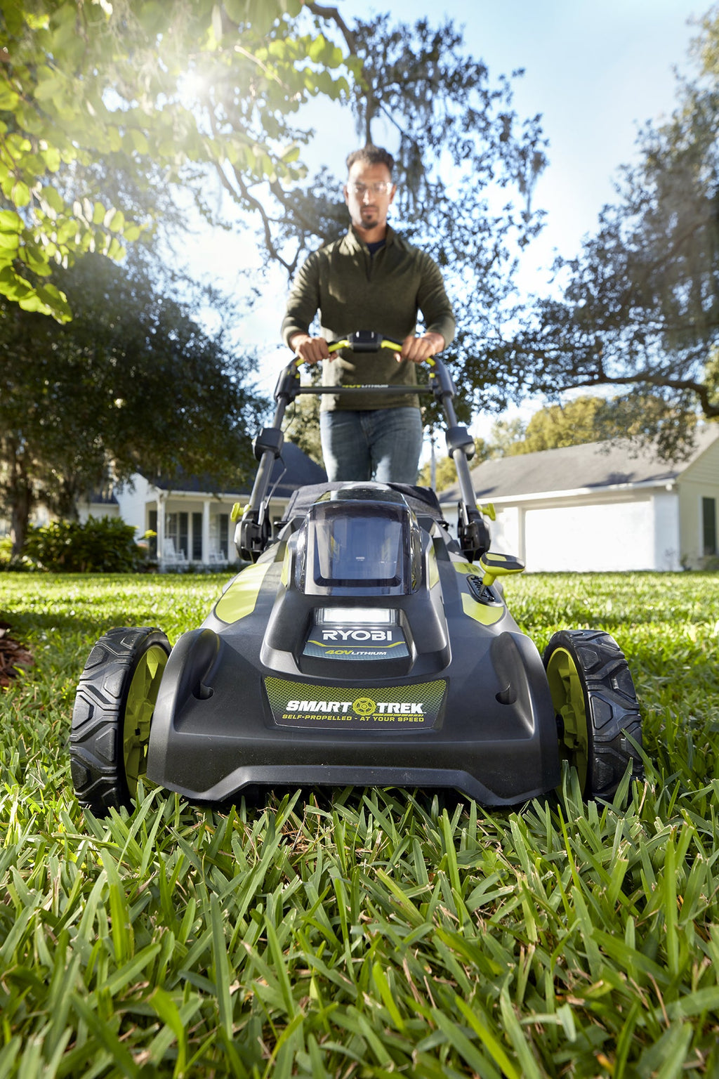 40V 20" BRUSHLESS SMART TREK Self-Propelled Mower WITH 6AH BATTERY & CHARGER