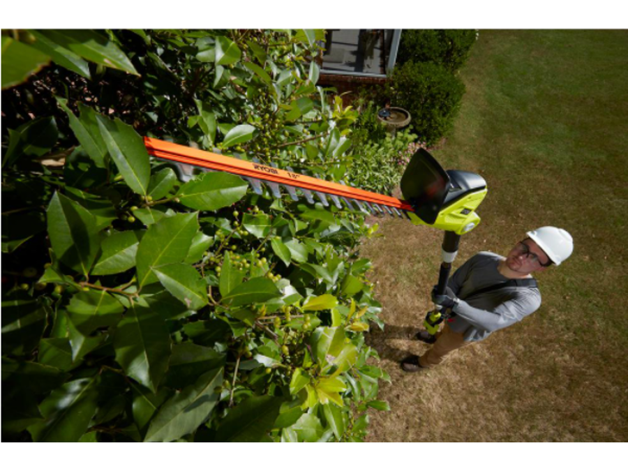 40V 18" Pole Hedge Trimmer