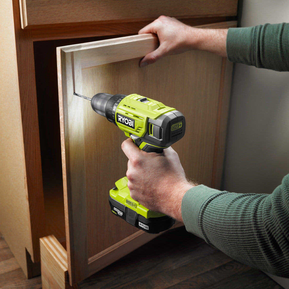 18V ONE+ 2-Speed 1/2" Drill/Driver Kit