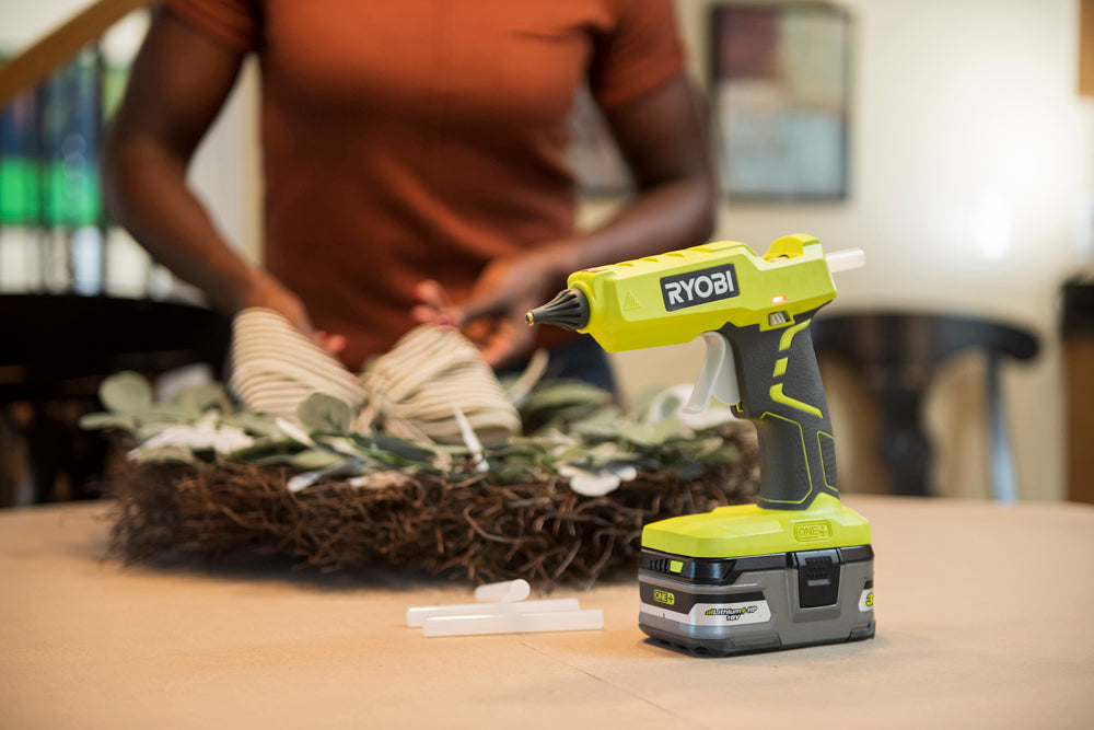 18V ONE+ Hot Glue Gun